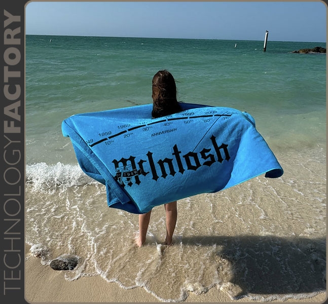 McIntosh Towel