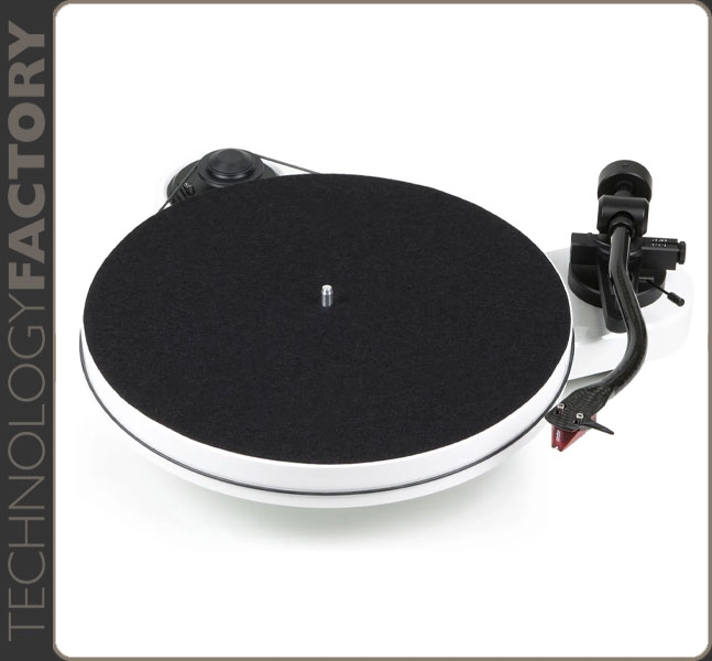 Pro-Ject RPM 1 Carbon / 2M Red